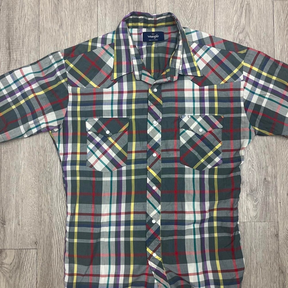 Vintage Wrangler Multi-colored Plaid Short Sleeve Button Up Shirt pearl snap